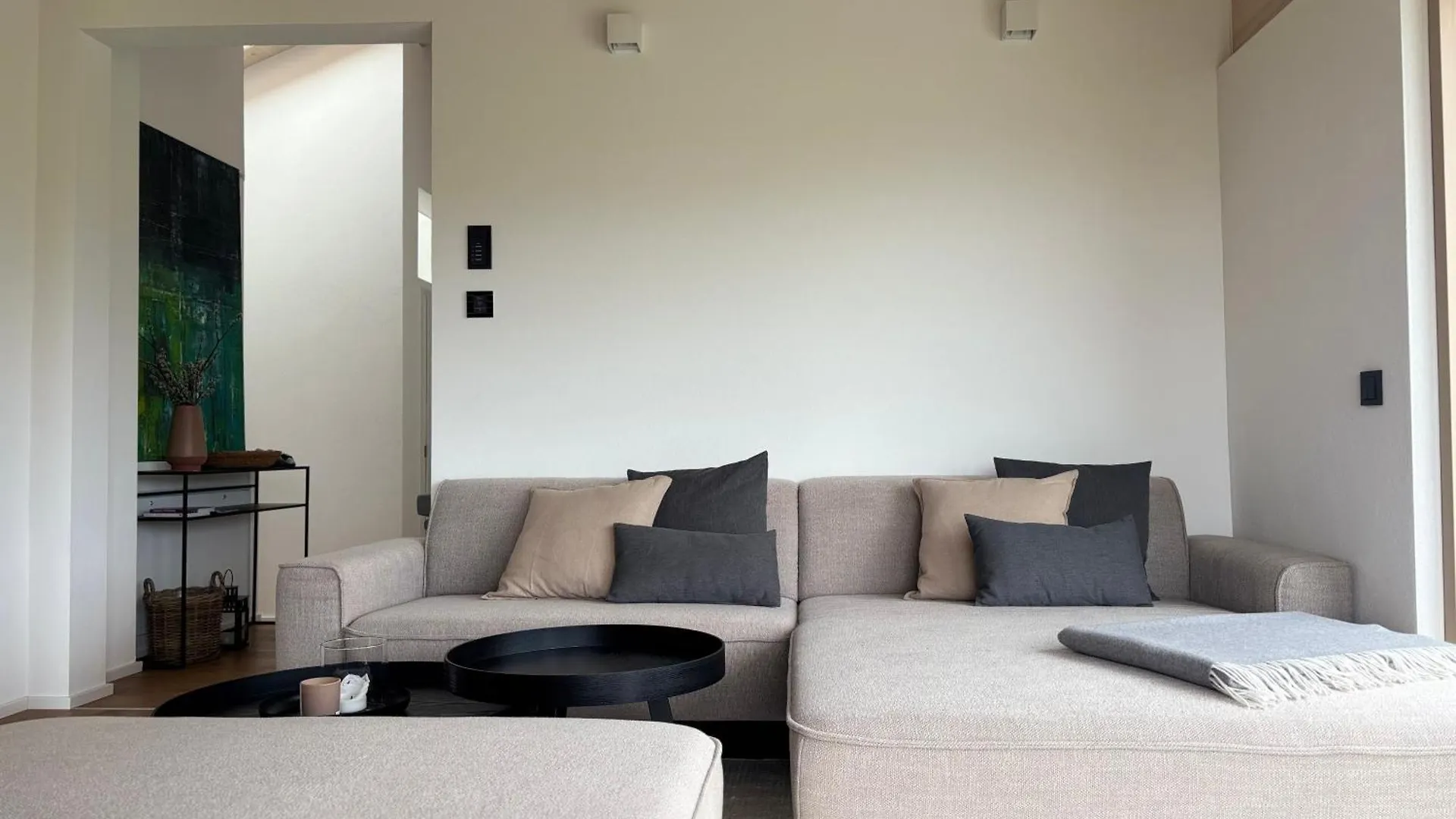 Berglinien Am Chiemsee I Exklusive Ferienwohnung Mit Bis Zu 3 Schlafzimmern 2 Baedern Und Alpenblick Übersee